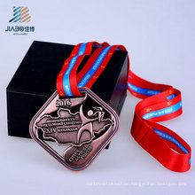 2016 Wholesale Alloy Hollow out School Bronze Custom Medal with Ribbon